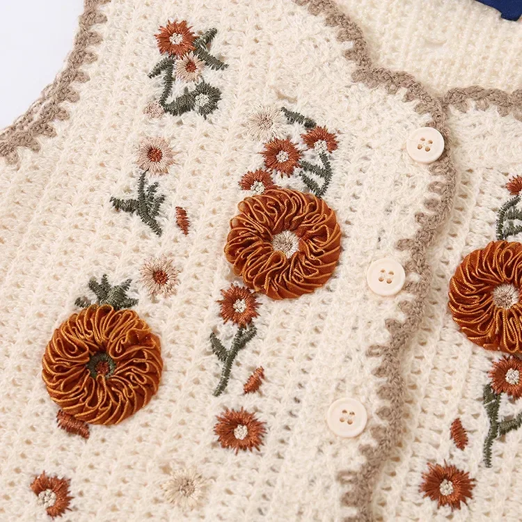 Wholesale retro floral scallop crochet-look vest for OEM and private label production 6