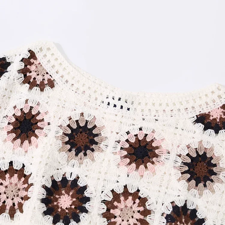 Wholesale brown floral crochet-look short sleeve top for OEM and private label production 4